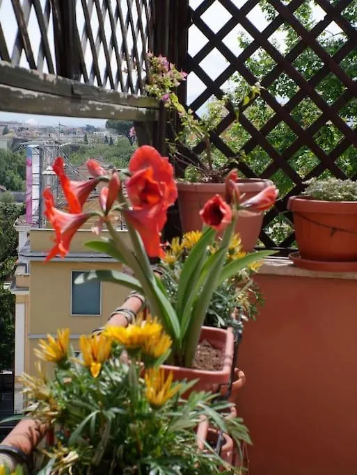 Apartment Chic And Spacious Rome Penthouse Italy